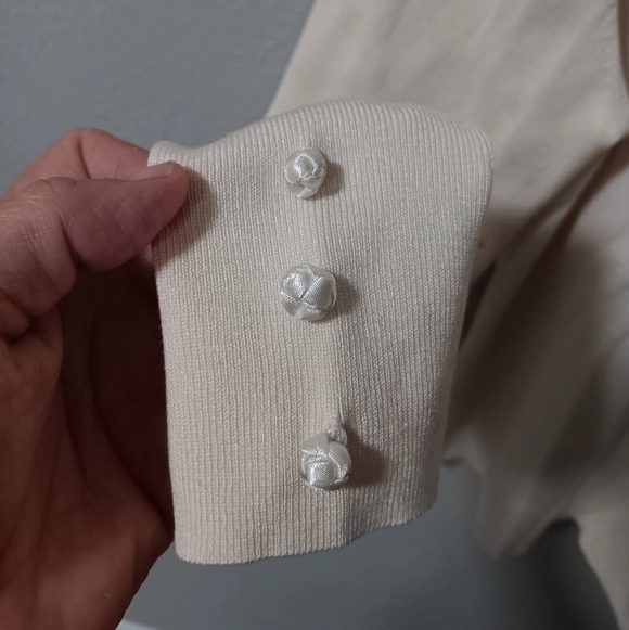 Talbots, Silk Cream Long Sleeve Blouse with Keyhole Design - Picture 3 of 5